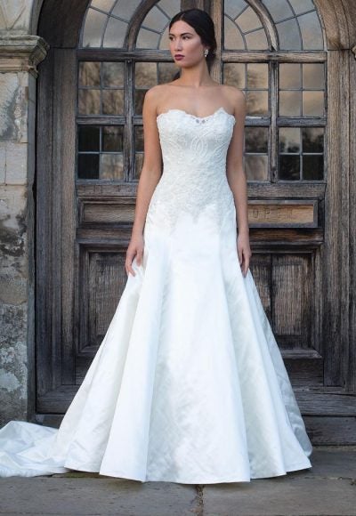 Fit and Flare Wedding Dress | Kleinfeld Bridal