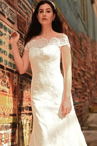 Illusion Sweetheart Neck Off The Shoulder Lace Wedding Dress - Image 1