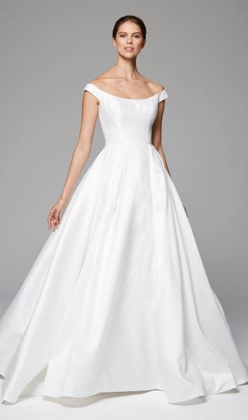 plain and simple wedding dresses
