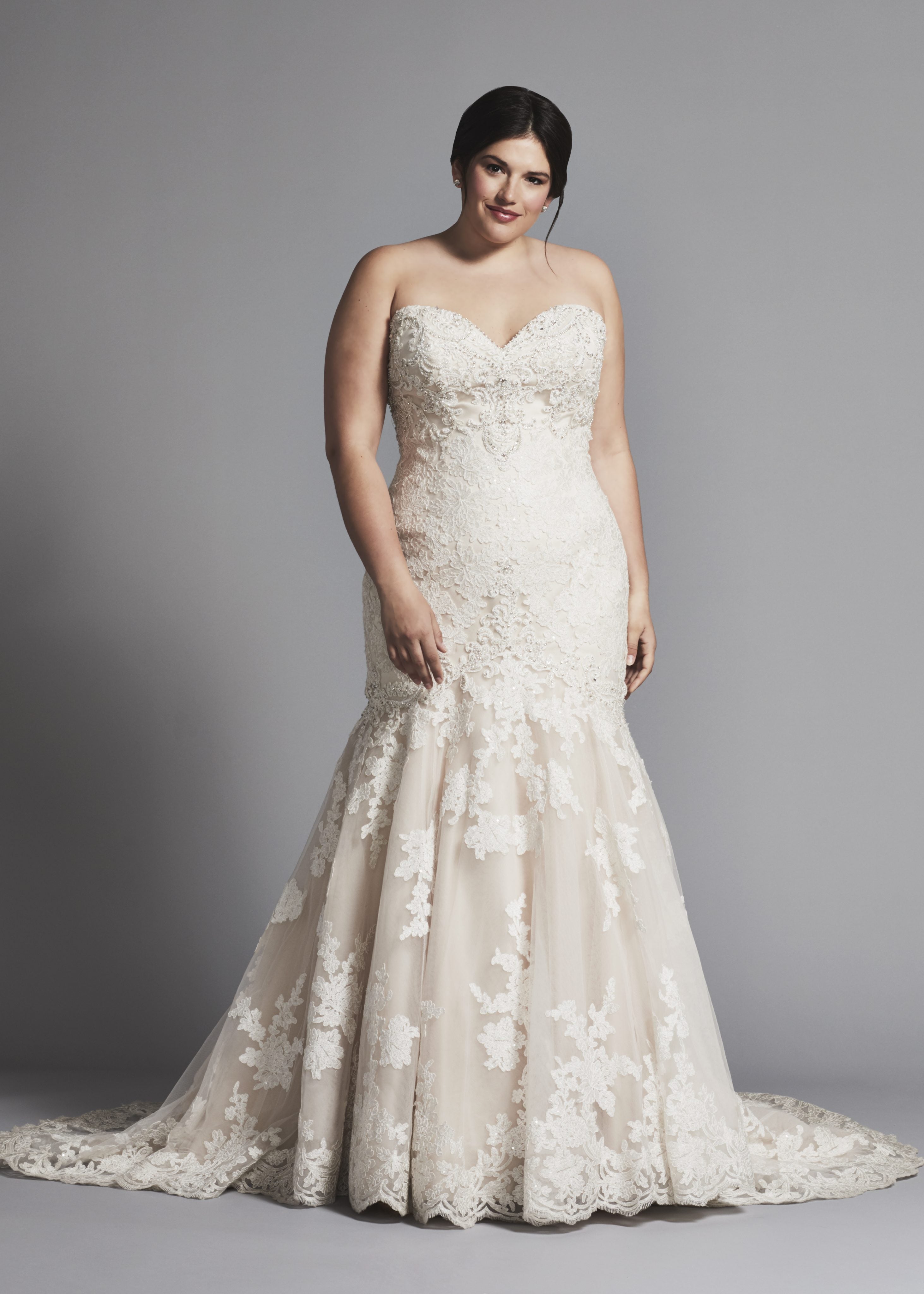 Strapless Lace Mermaid Wedding Dress | Kleinfeld Bridal