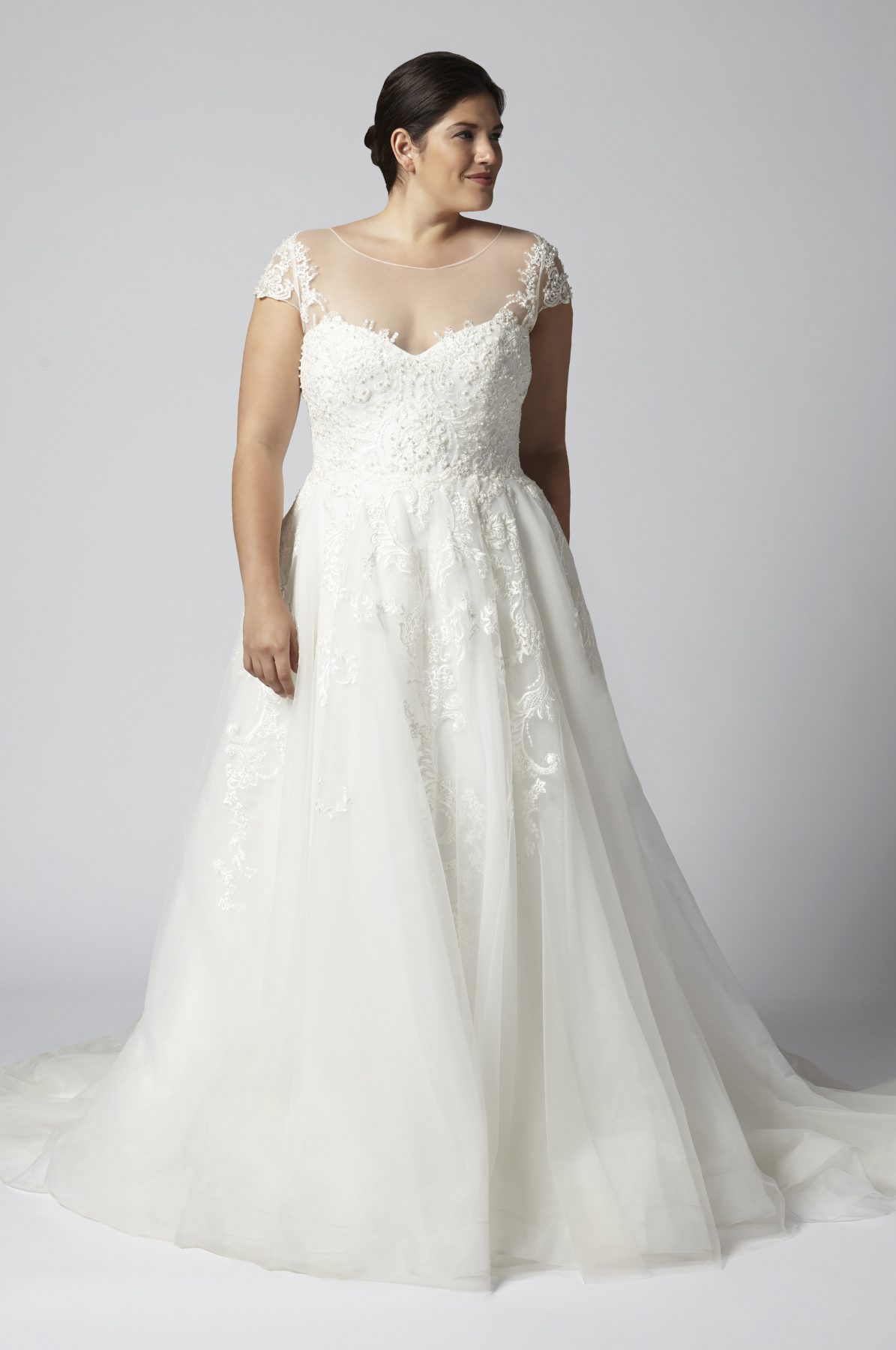 Kleinfeld Bridal carries over 200 plus size wedding dress styles for you to try on—here are our top 8 favorite plus size wedding dresses for the spring and summer 2019 wedding season! Henry Roth Style: DanikaXS