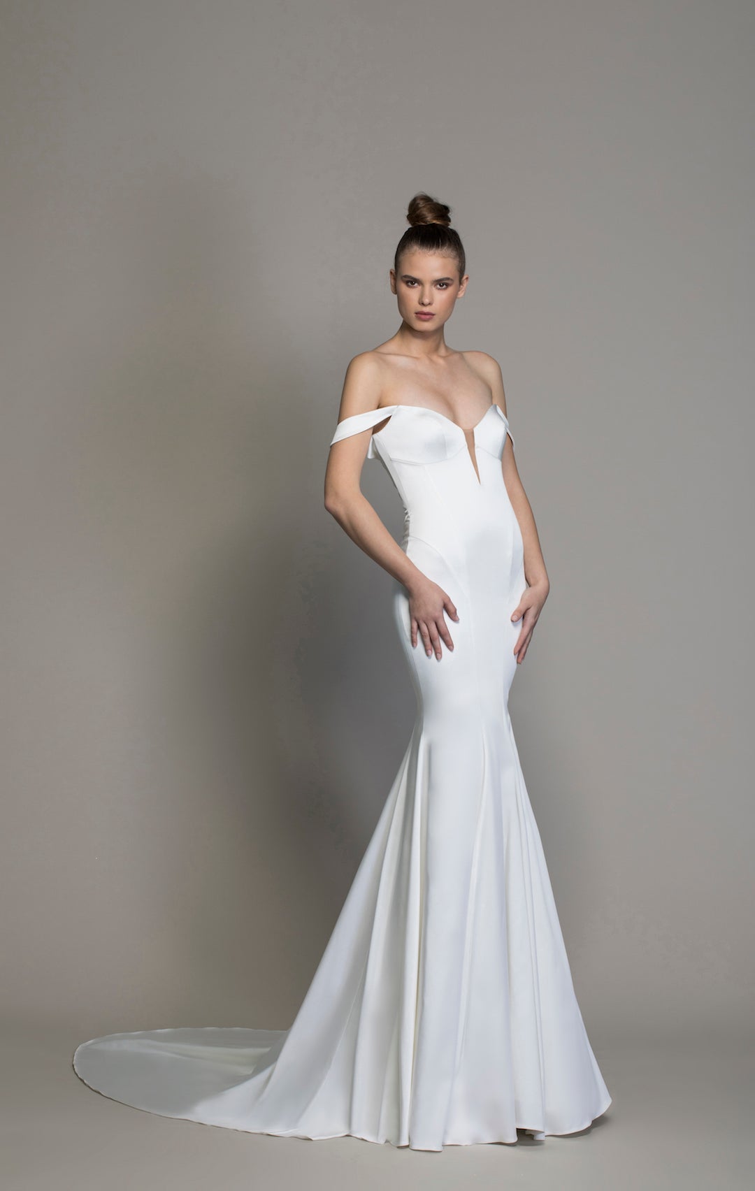 Pnina Tornai's new LOVE 2020 Collection is out! This is style 14778
