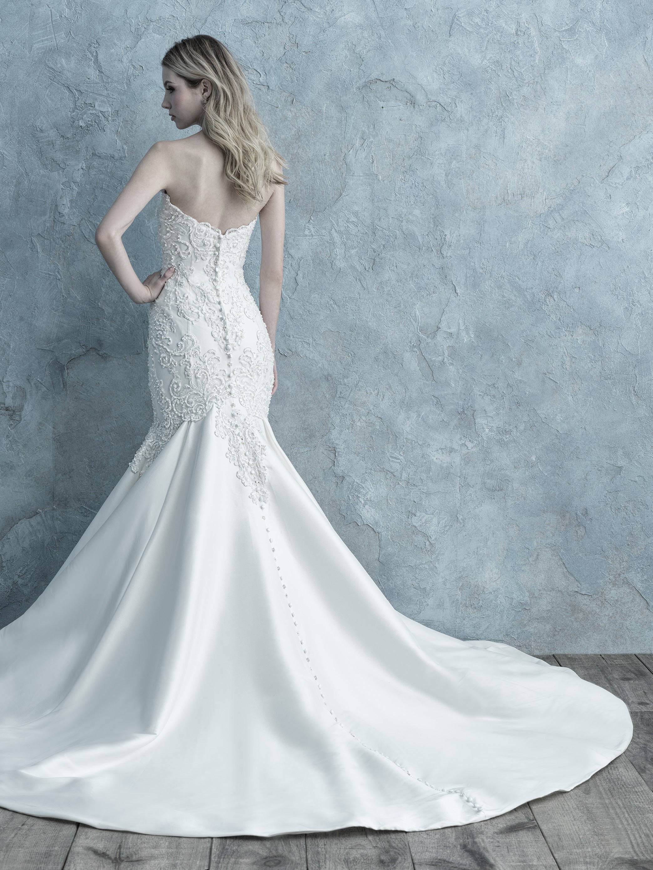 Beaded Lace Appliqué Sweetheart Strapless Fit And Flare Wedding Dress | Kleinfeld Bridal