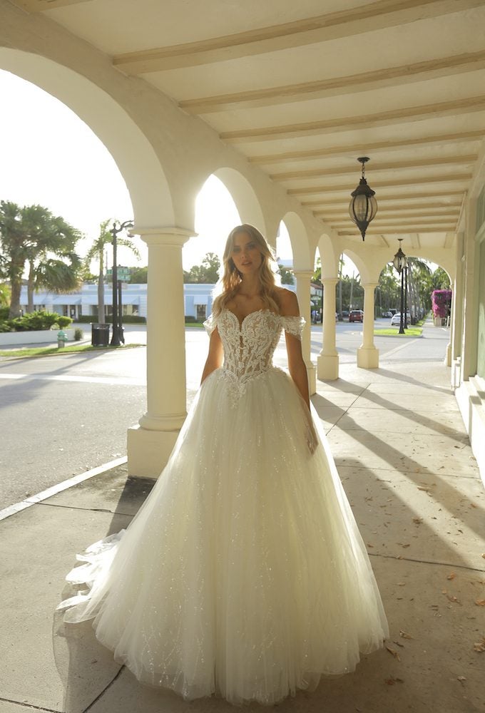 Off-the-shoulder Sweetheart Neckline Ball Gown Wedding Dress With Basque Waist And Beading by Randy Fenoli - Image 1