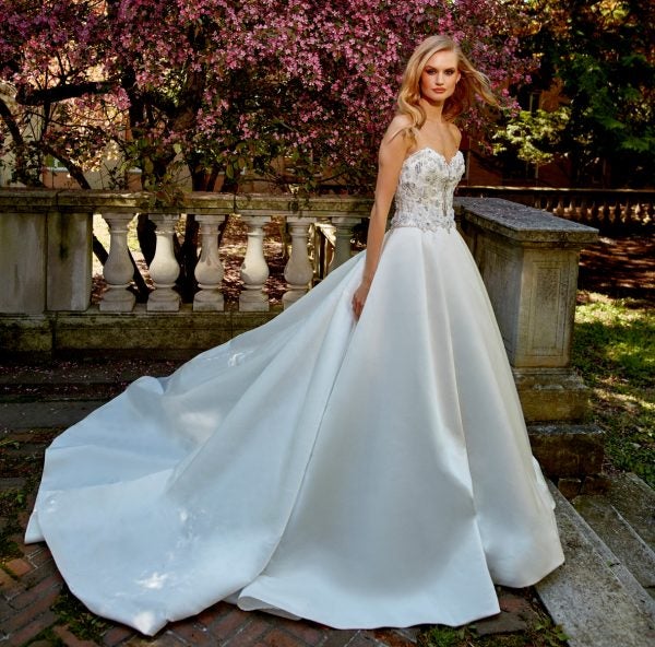 eric wedding dresses 2019