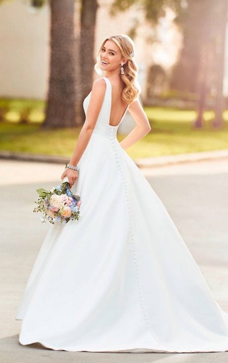 Sleeveless V-Neck Ballgown Wedding Dress With Buttons Down The Back by Stella York - Image 2