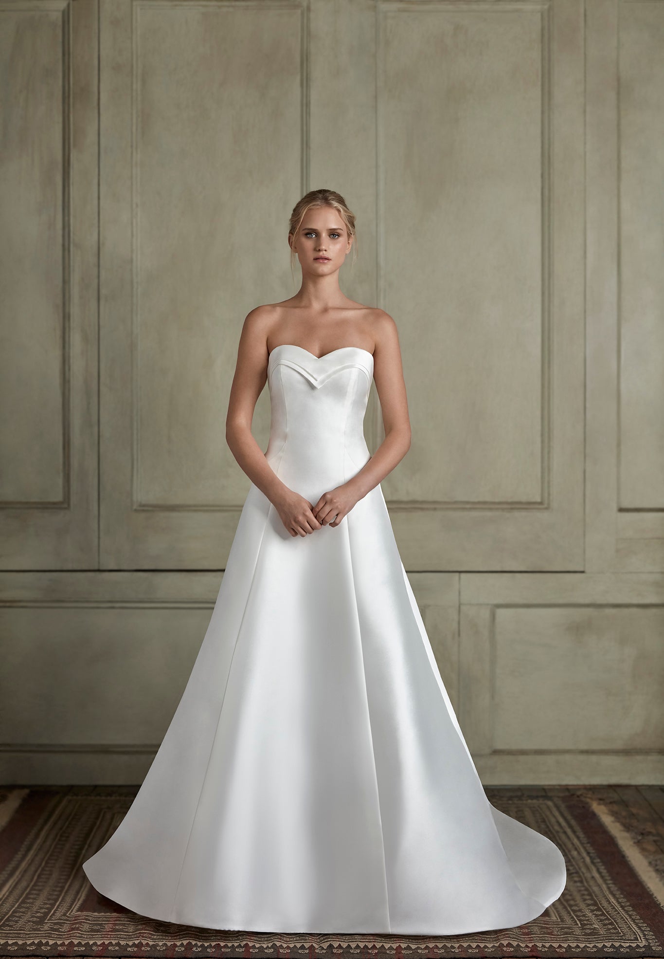 Strapless Sweetheart Fit And Flare Wedding Dress | Kleinfeld Bridal