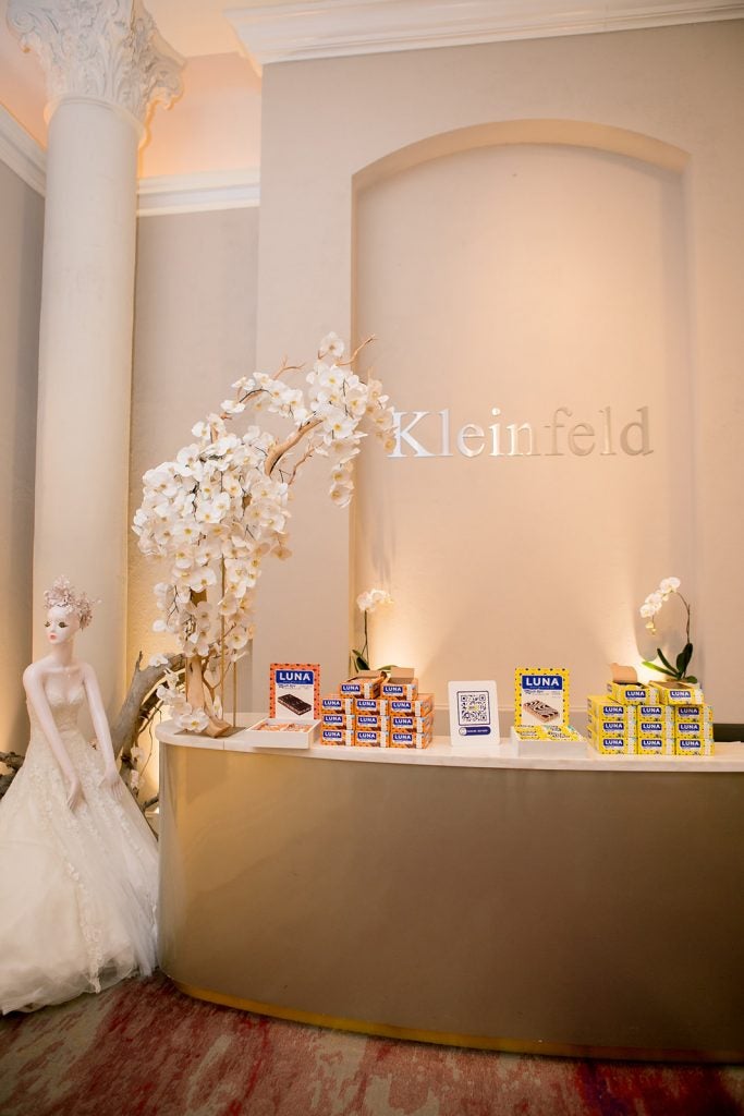 kleinfeld bridal blowout sale 2018