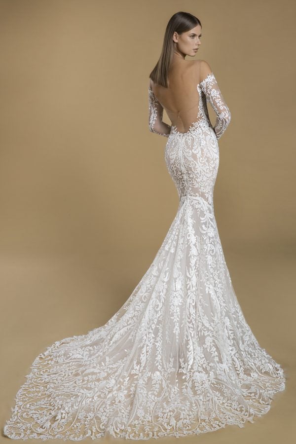 Elegant Lace Long Sleeve Wedding Dress Open Back off shoulder Bridal Gowns