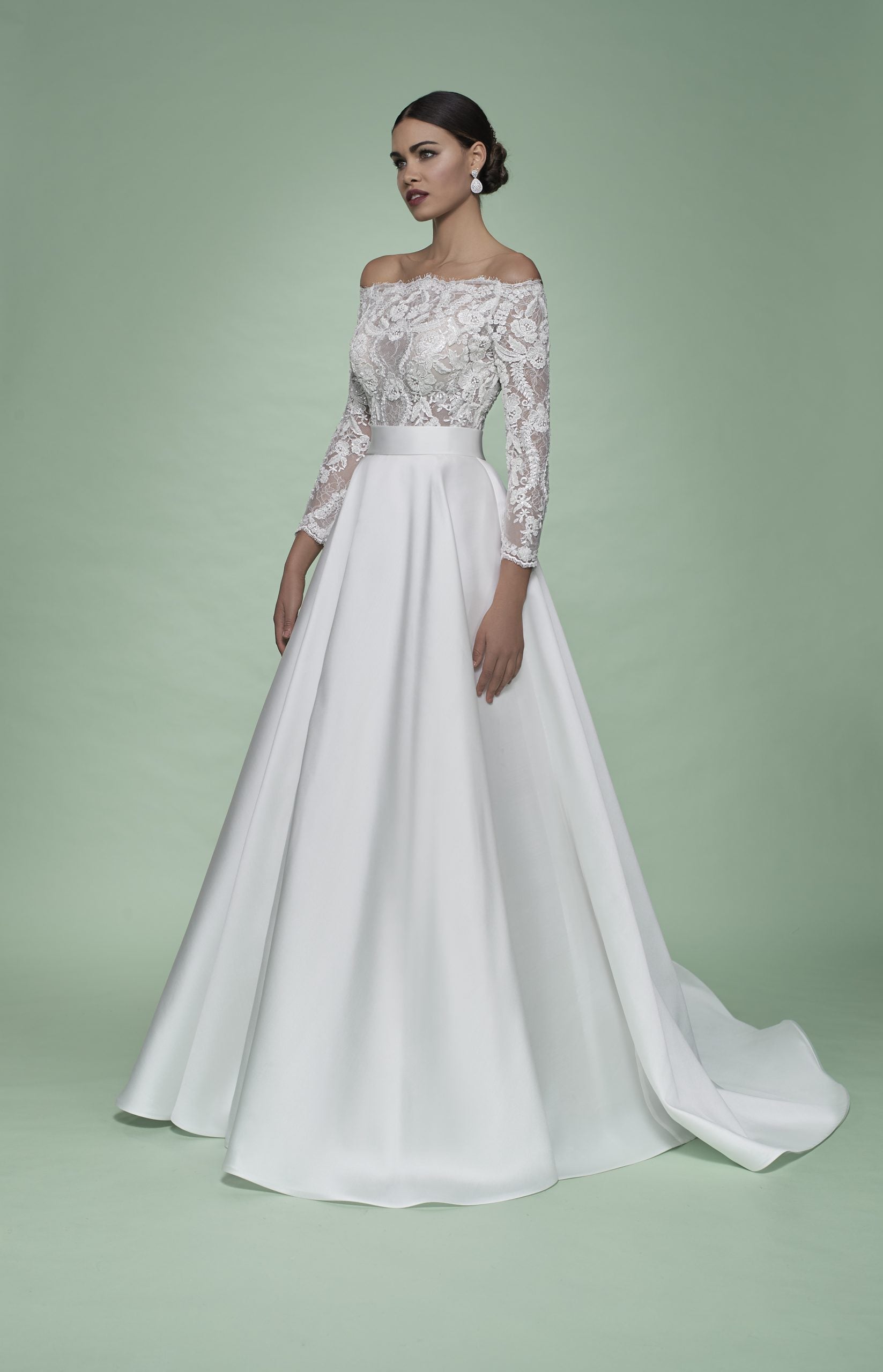 Strapless 3 4 Sleeve Ball Gown  Wedding Dress  With Lace  