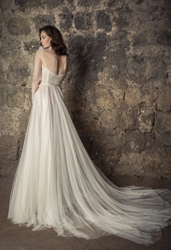 white corset for wedding dress