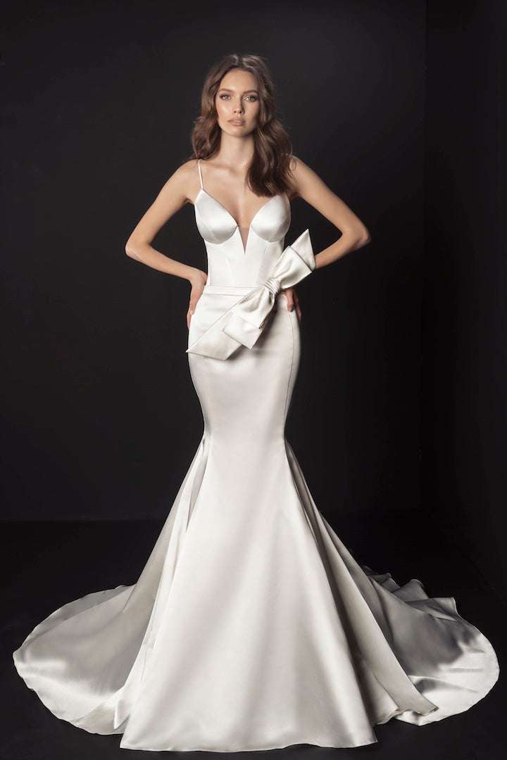 Spaghetti Strap Satin Mermaid Wedding Dress With Bow At