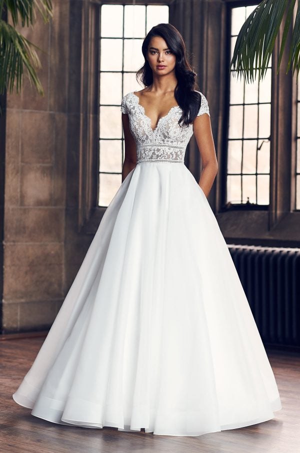 Cap Sleeve V-Neck Ball Gown Wedding ...