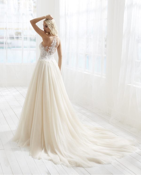 wedding clothes designs