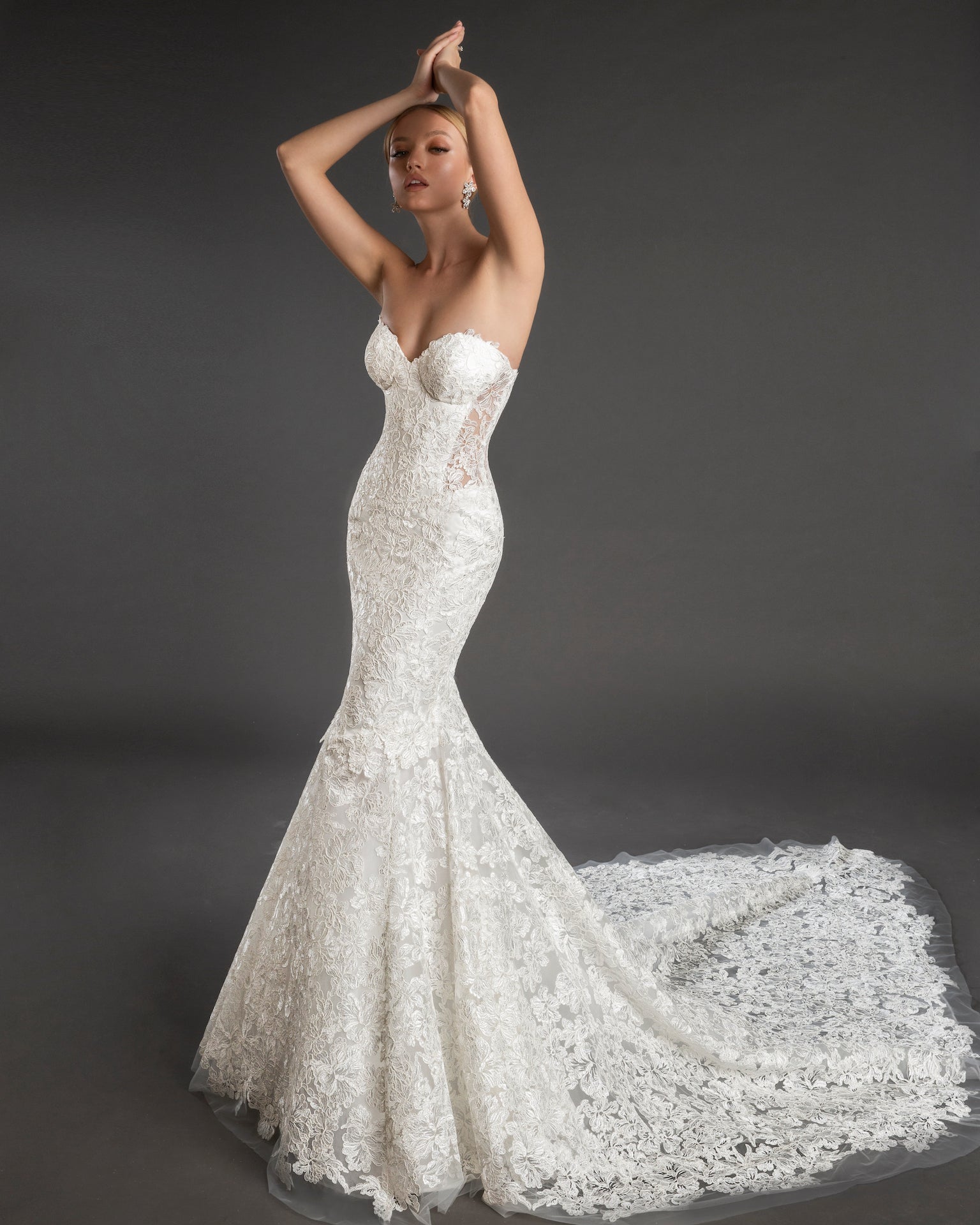 Strapless Mermaid Lace Wedding Dresses