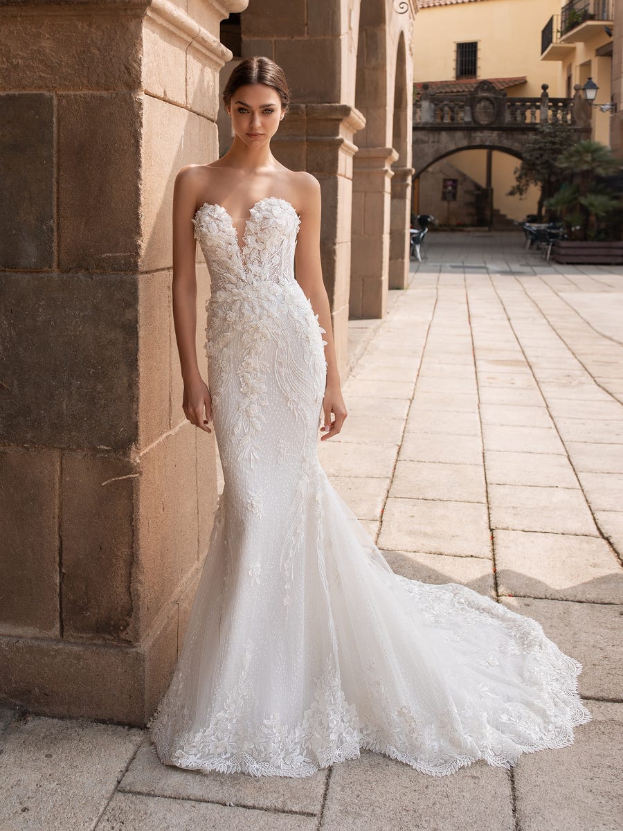 mermaid wedding dress