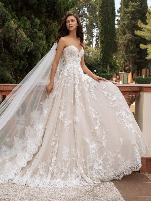 wedding dress