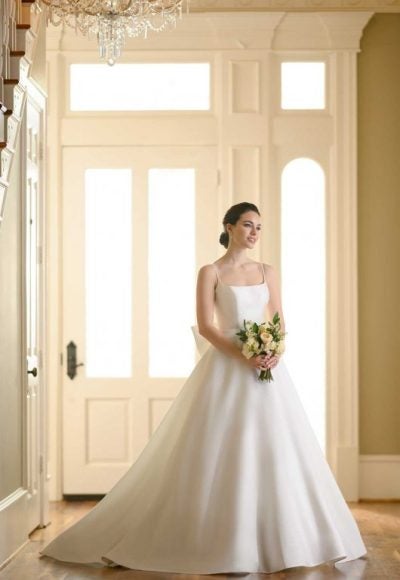 SIMPLE AND MODERN BALLGOWN WITH DETAILED BACK by Martina Liana