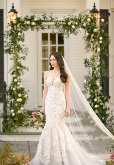STRAPLESS FIT-AND-FLARE WEDDING GOWN WITH FLORAL DETAIL by Martina Liana