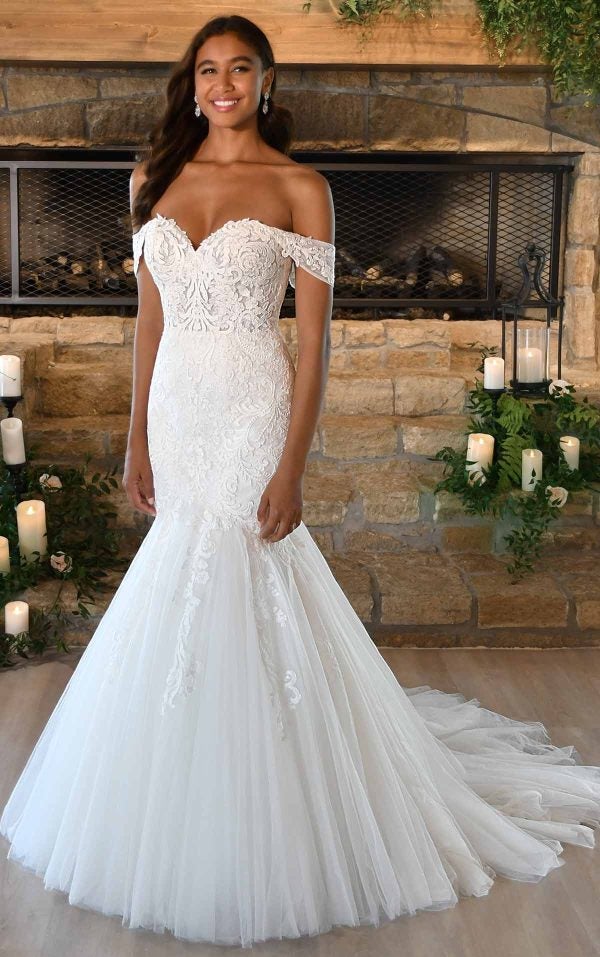 LACE FIT-AND-FLARE WEDDING DRESS WITH OFF-THE-SHOULDER STRAPS by Stella York - Image 1