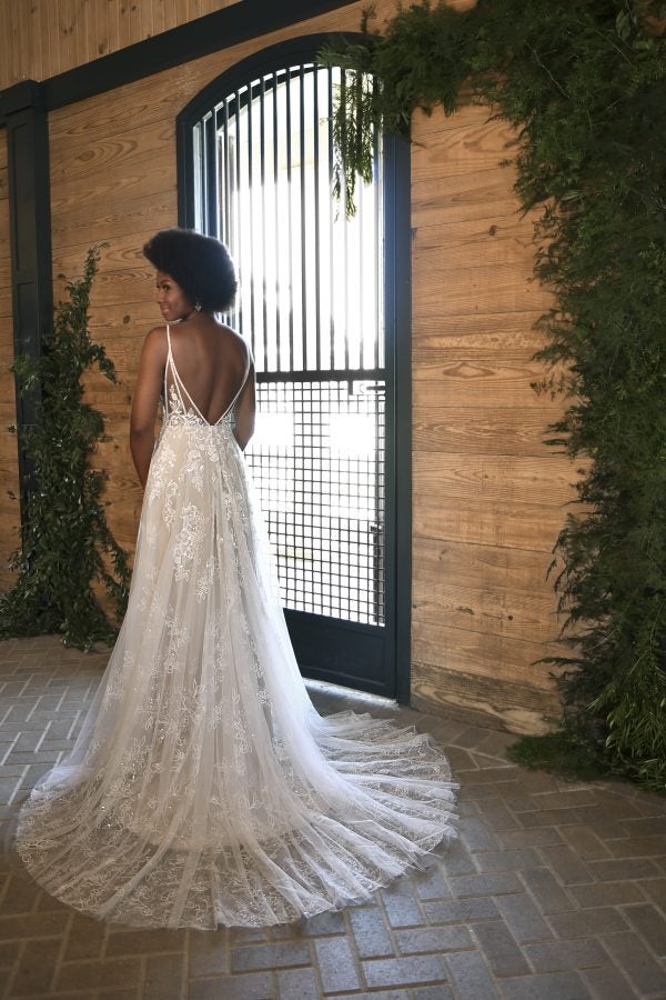 SEXY SPARKLING LACE WEDDING DRESS WITH OPEN BACK by Essense of Australia - Image 2