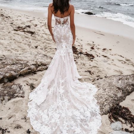 Sheath Wedding Dress With V-neckline And Lace Appliqué | Kleinfeld Bridal