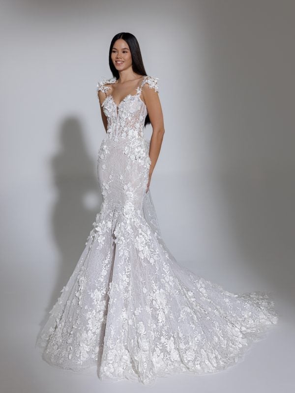 Strapless Lace Mermaid Wedding Dress With Sweetheart Neckline | Kleinfeld  Bridal