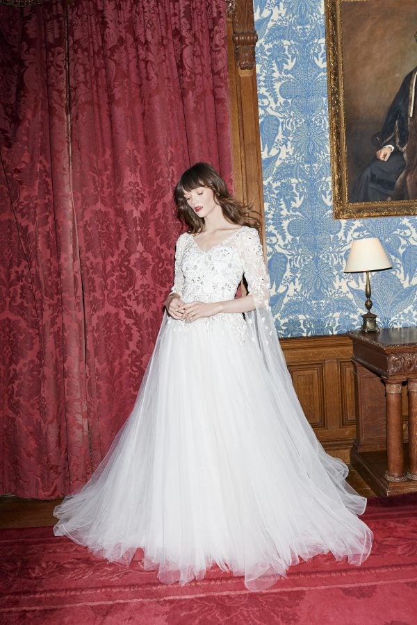 V-neck 3/4 Embellished Sleeved Tulle Skirt Ball Gown Wedding Dress by Jenny Packham - Image 1