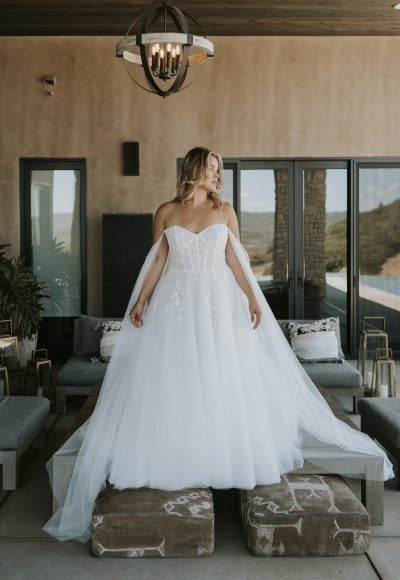 Off The Shoulder A-line Wedding Dress With Tulle Skirt by Beccar la Curve