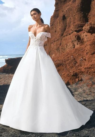 Off The Shoulder A-line Wedding Dress With Lace Bodice And Pockets by Pronovias