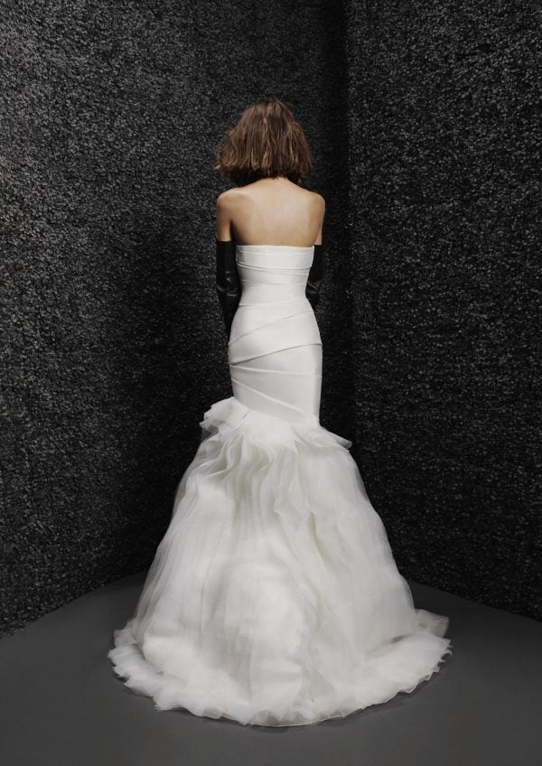 Strapless Silk Fit And Flare Multi Layered Wedding Dress by Vera Wang Bride - Image 2