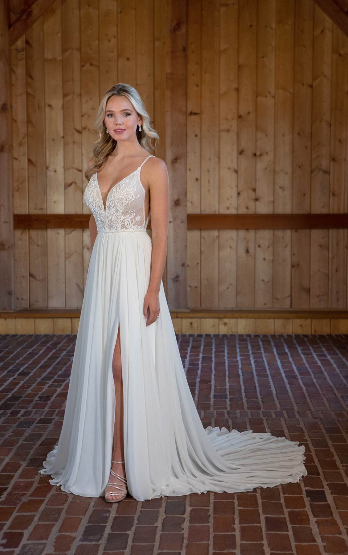 Aline Wedding Dress With Lace Bodice And Spaghetti Straps Kleinfeld