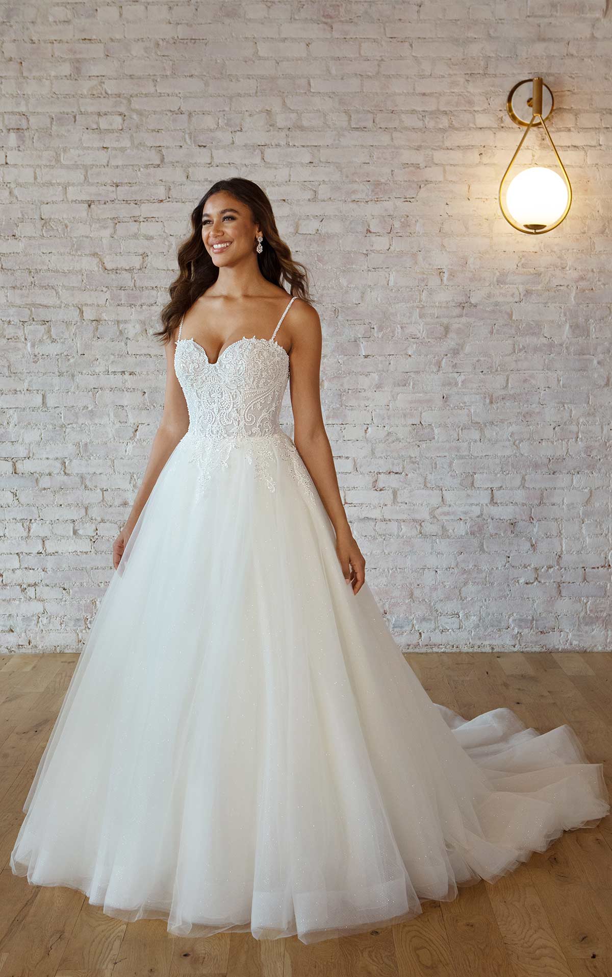 Beautiful Wedding Dresses With Straps
