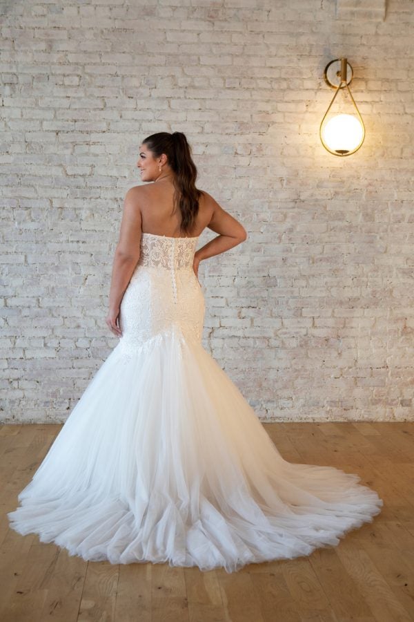 Strapless Sweetheart Neckline Fit And Flare Lace Wedding Dress by Stella York - Image 2