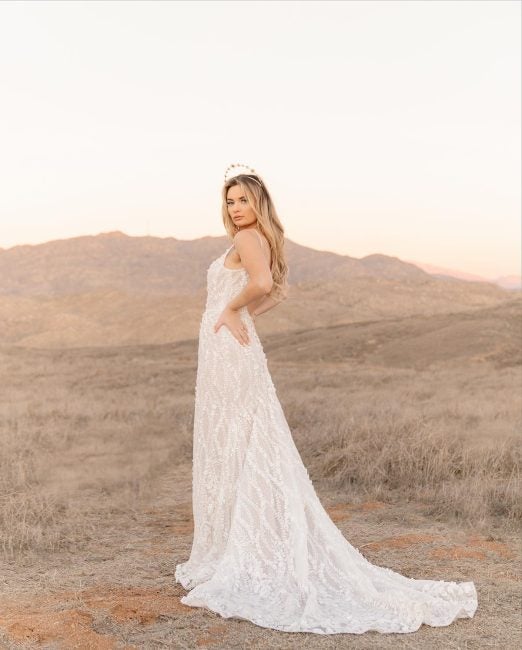 Best in Boho All Who Wander Bohemian Wedding Dresses Kleinfeld Bridal