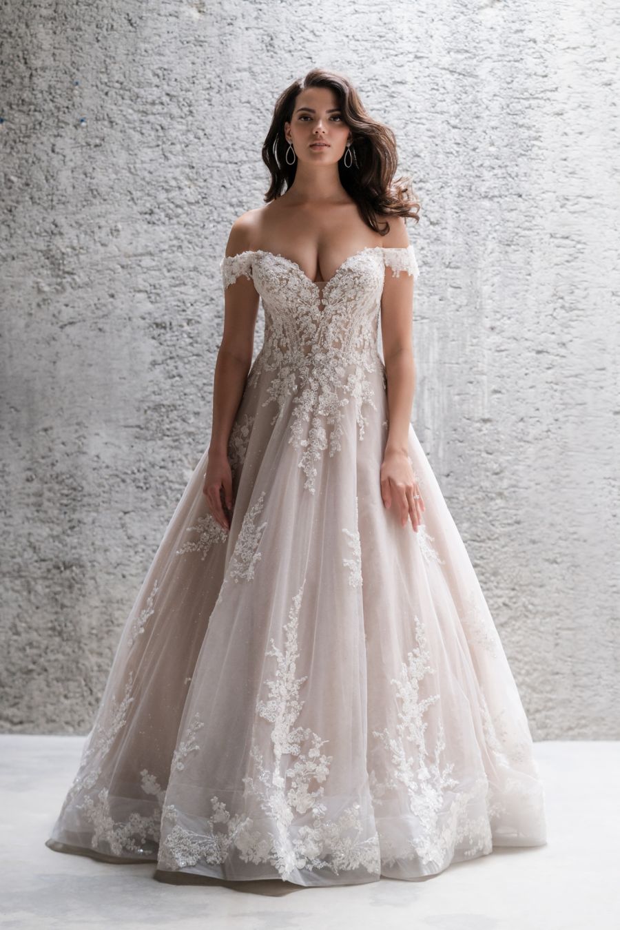 Olivia Bottega Princess Lace Off-the-Shoulders Wedding Dress Charlotte Wedding  Dress | The Knot