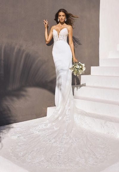Mermaid Wedding Dress With Exposed Back by Pronovias
