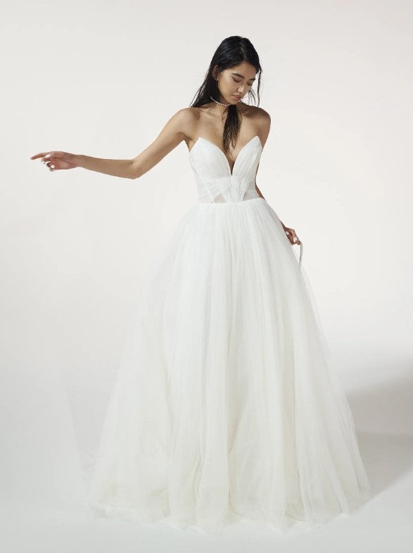 Strapless Tulle Ball Gown Wedding Dress by Vera Wang Bride - Image 1