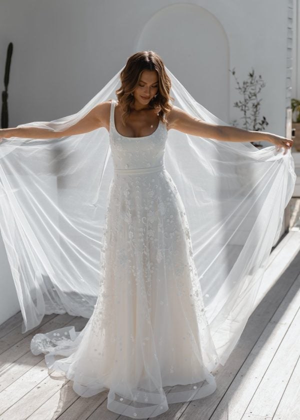 Sleeveless A-line Wedding Dress With Floral Embroidered Tulle by Anna Campbell - Image 1