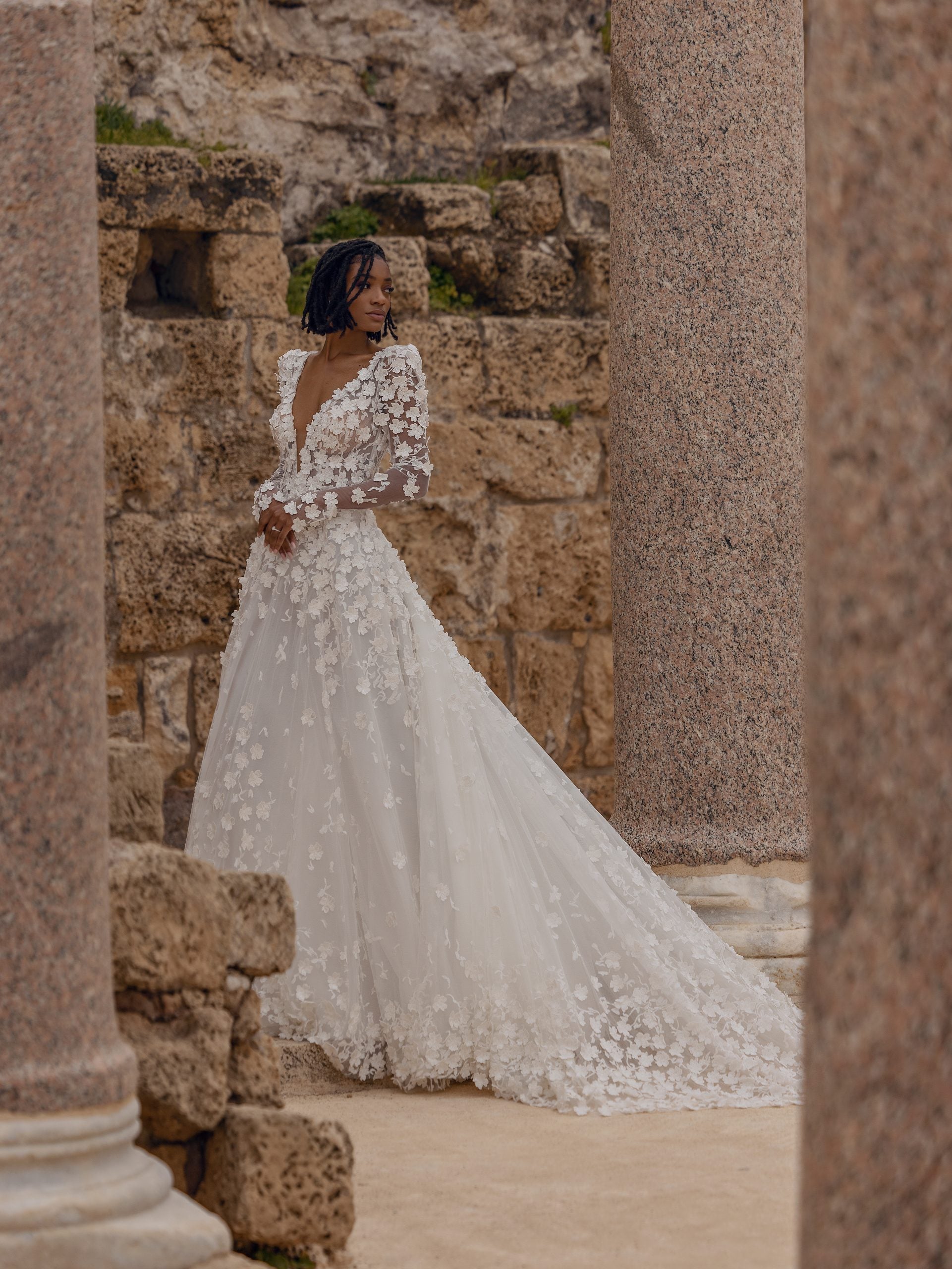 Long Sleeve A-line Wedding Dress With Open Back | Kleinfeld Bridal
