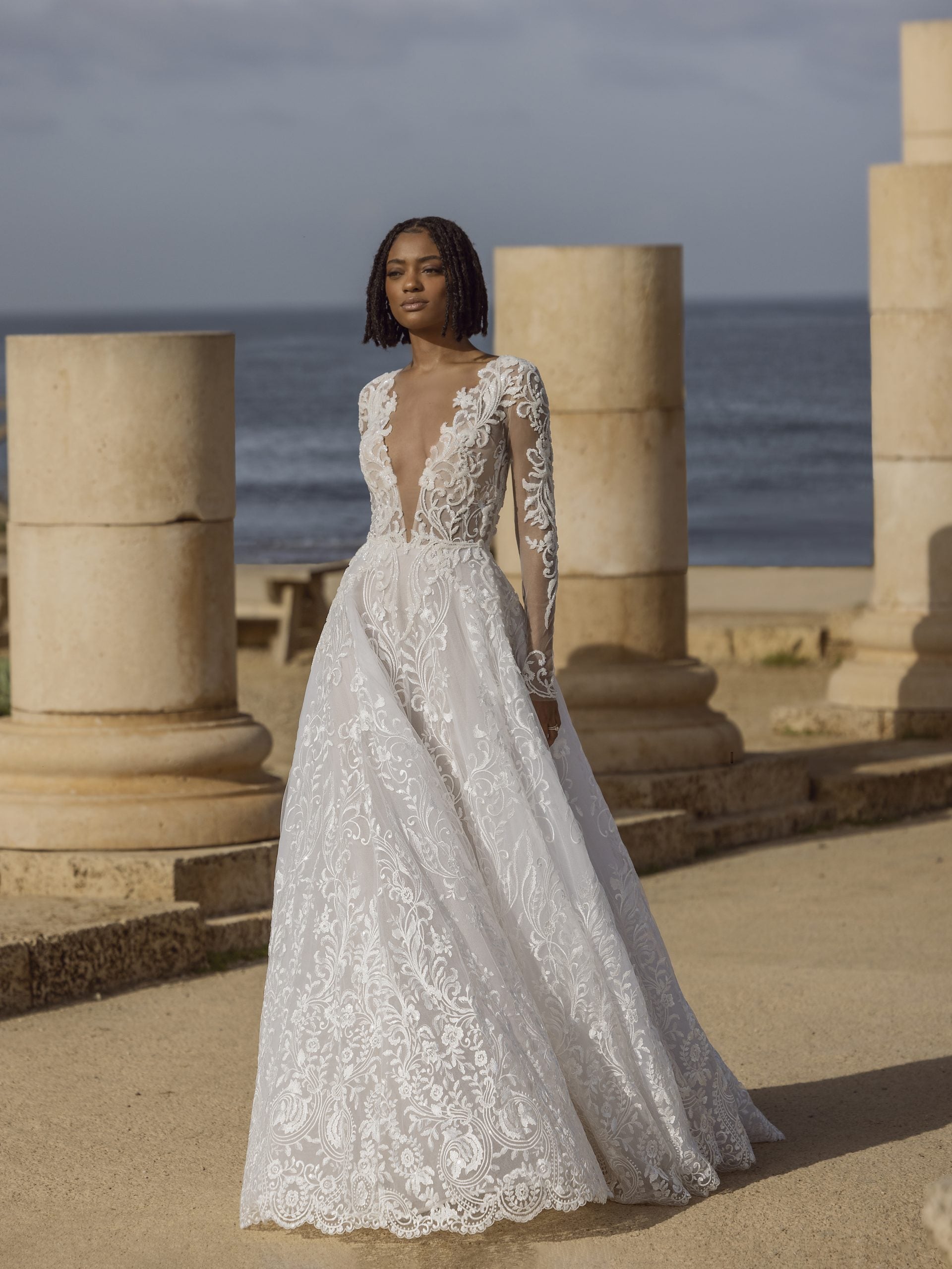 Sheath Lace Boho Wedding Dress with Long Bell Sleeves VW1087 – Viniodress