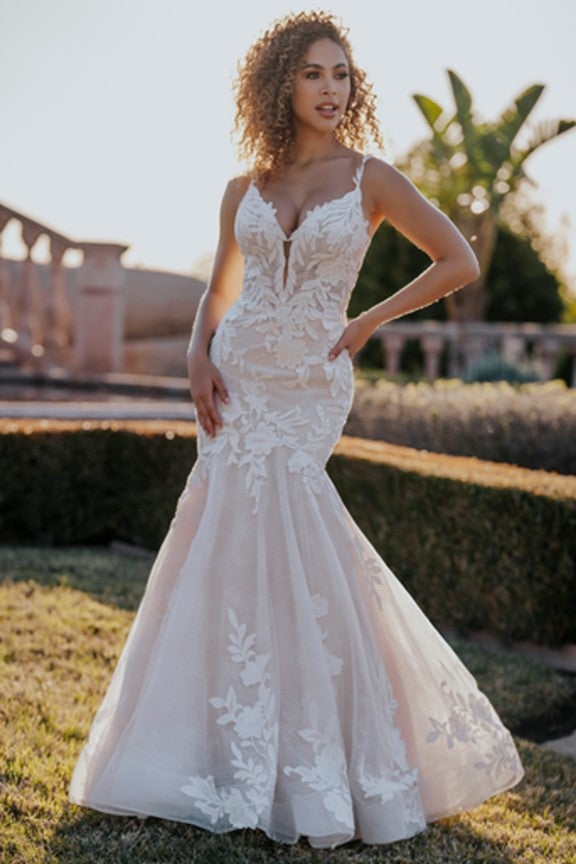 Lace Fit And Flare Wedding Dress With V-neckline And Open Back by Allure Bridals - Image 1