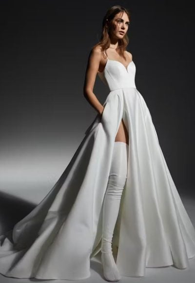Ball Gown Wedding Dress With Back Bow Details by Alyne by Rita Vinieris