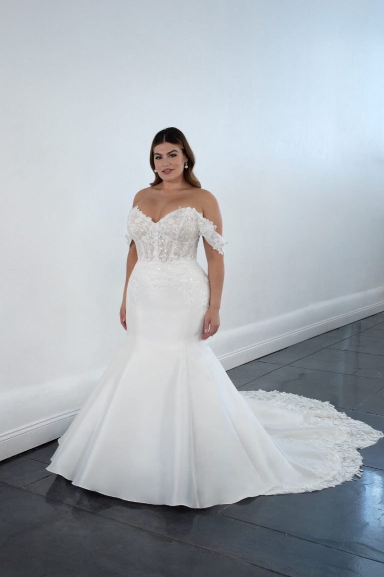Lace Fit And Flare Wedding Dress | Kleinfeld Bridal