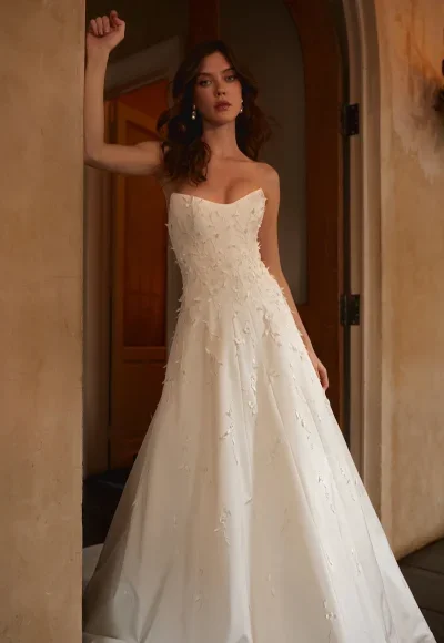 Drop Waist Wedding Dresses - Large Selection