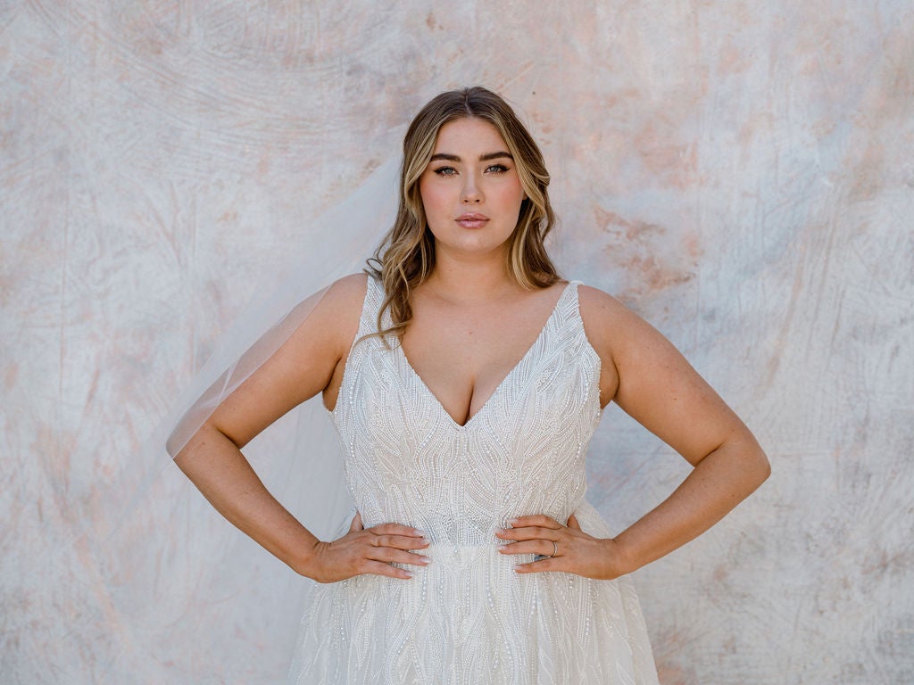 bridal dress with built-in shapewear the plus-size brides 🤍👰🏼‍♀️ im