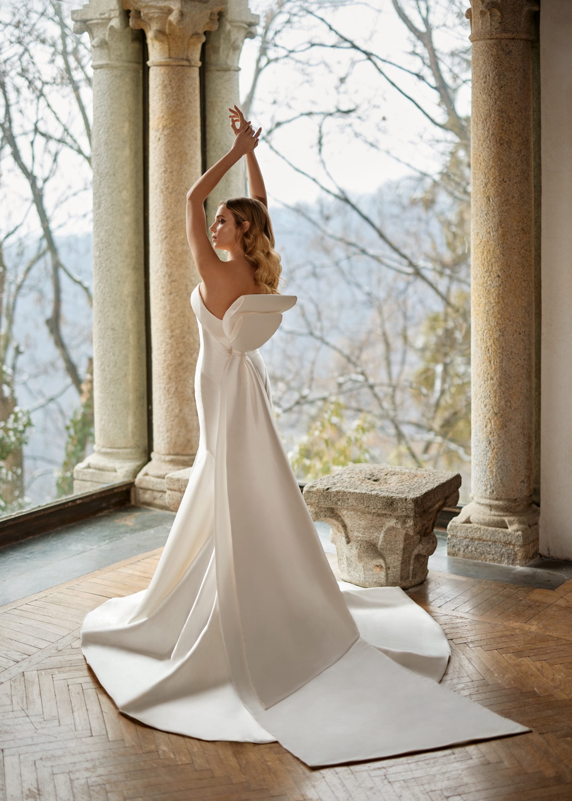 Stunning Modern Strapless Fit And Flare Gown by Randy Fenoli - Image 2