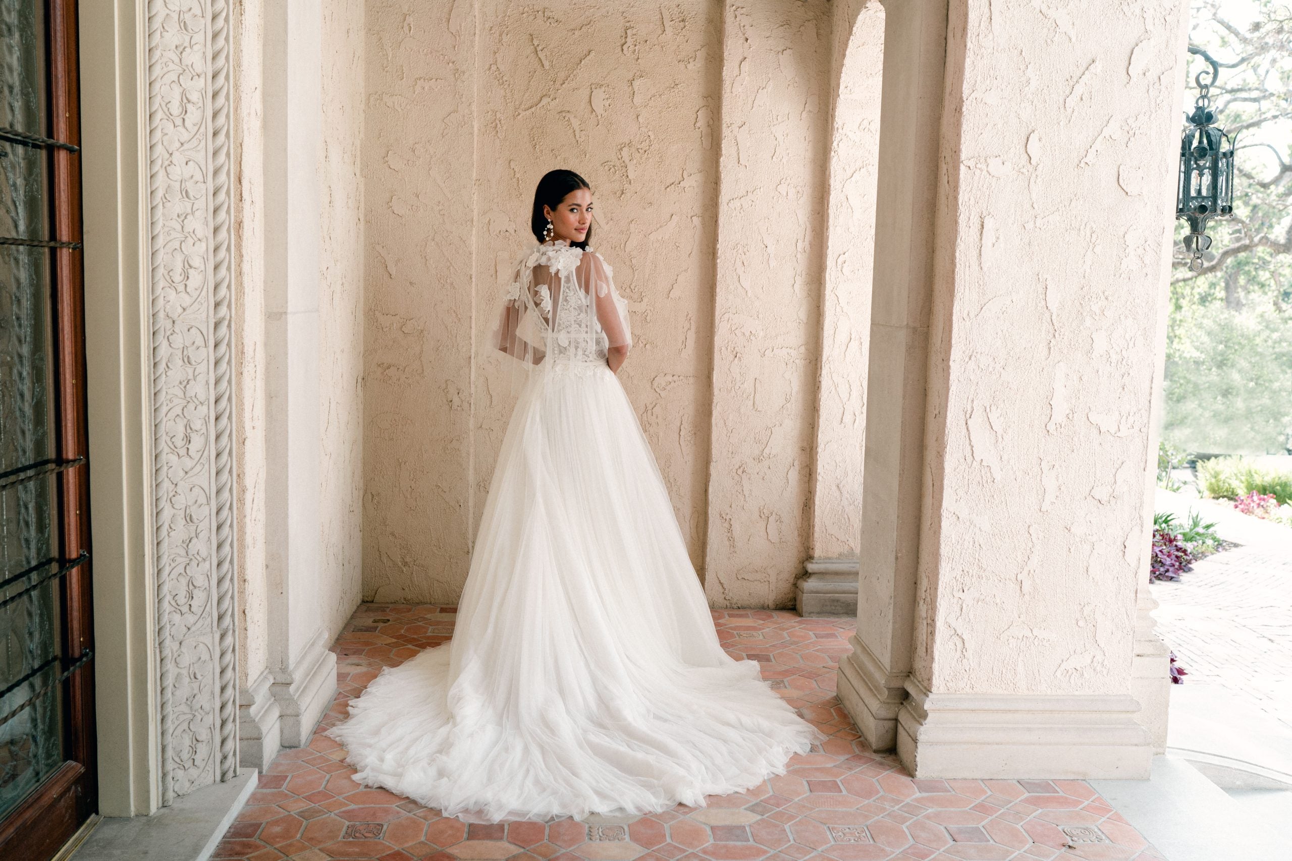 Elegant & Sophisticated Wedding Dresses - Kleinfeld | Kleinfeld Bridal