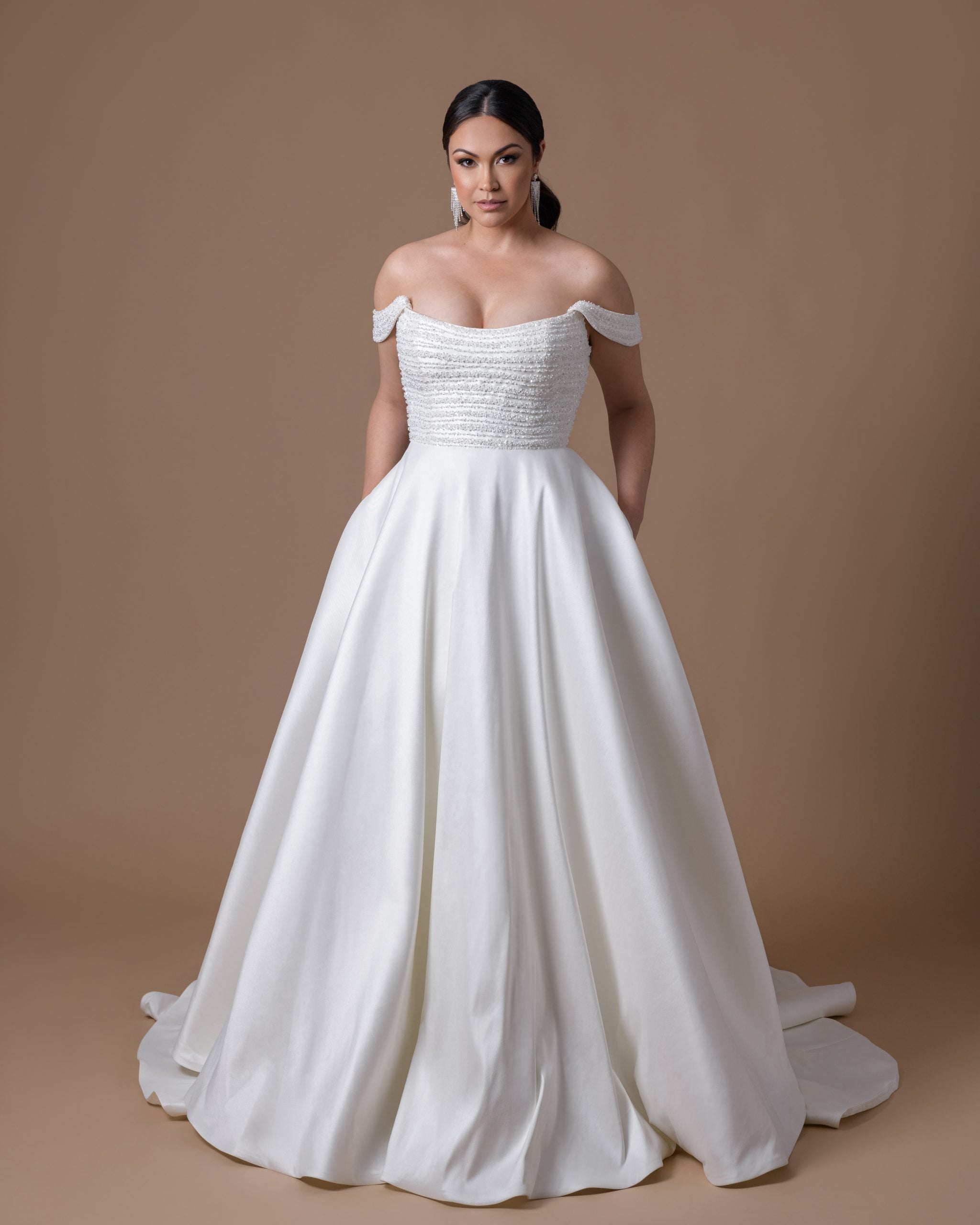 Romantic Strapless Tulle A-line Gown