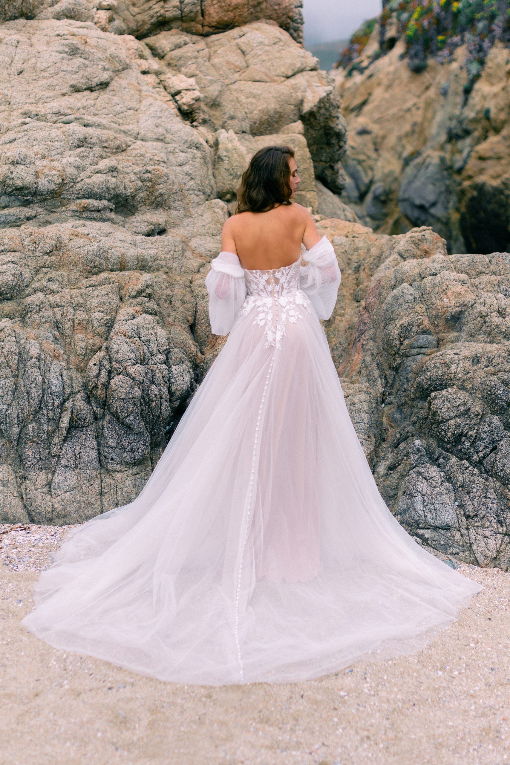 Detachable Tulle Puff Sleeves by Allure Bridals - Image 2
